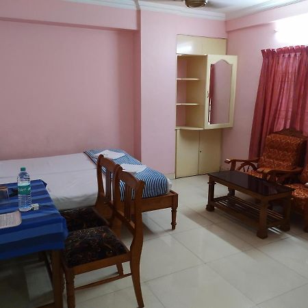 Manjalikulam Tourist Home Thiruvananthapuram Ngoại thất bức ảnh